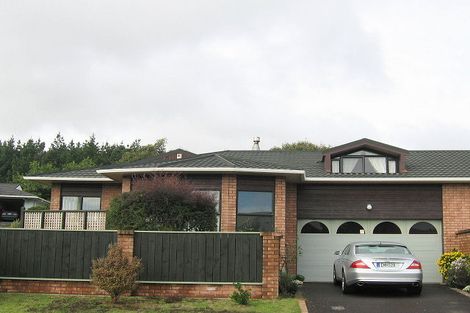 Photo of property in 74a Eatwell Avenue, Paraparaumu Beach, Paraparaumu, 5032