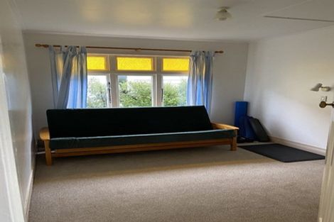 Photo of property in 16 Malvern Road, Morningside, Auckland, 1022