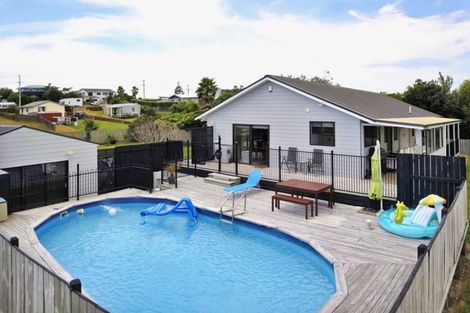 Photo of property in 40 Pukehina Parade, Pukehina, Te Puke, 3189