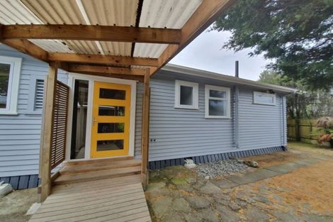 Photo of property in 21 Crispe Road, Clarks Beach, 2122