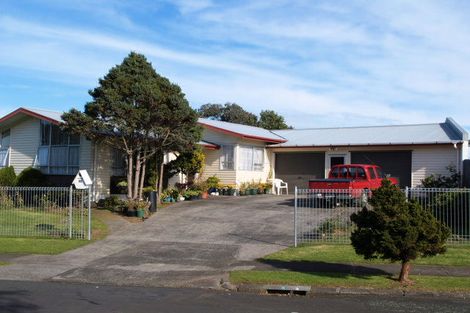 Photo of property in 23 Kivell Close, Mangere East, Auckland, 2024