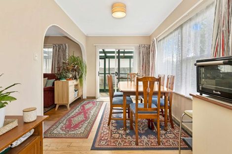 Photo of property in 38 Tennyson Crescent, Stoke, Nelson, 7011