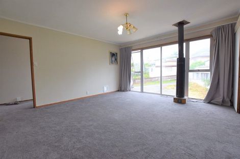 Photo of property in 11a Brunner Road, Glen Eden, Auckland, 0602