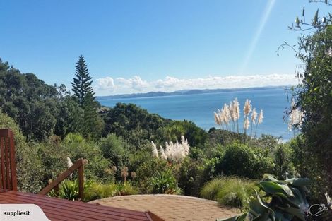 Photo of property in 1444 Whangaparaoa Road, Army Bay, Whangaparaoa, 0930