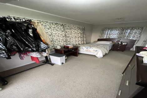 Photo of property in 2/32 Forrest Hill Road, Forrest Hill, Auckland, 0620