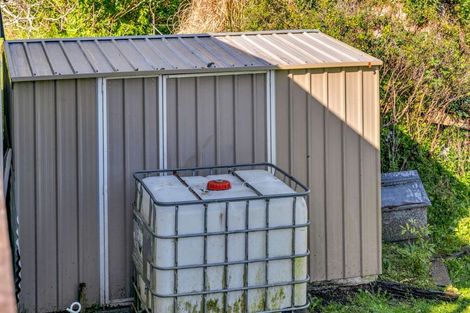 Photo of property in 8 Doctors Hill Road, Maungaturoto, 0520