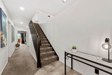 Photo of property in 37 Carter Drive, Pomare, Rotorua, 3015