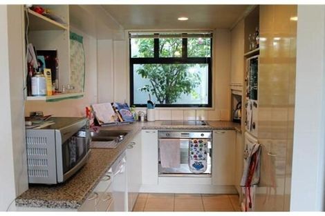 Photo of property in 216 Gloucester Street, Christchurch Central, Christchurch, 8011