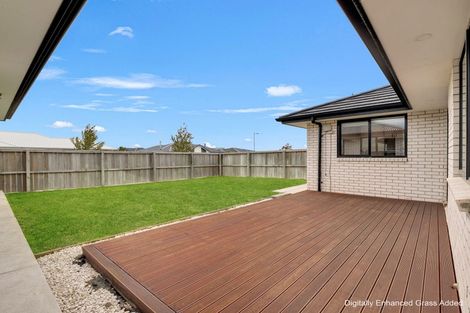 Photo of property in 43 Nicolau Avenue, Rolleston, 7615