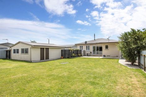 Photo of property in 2 Riverbend Road, Onekawa, Napier, 4110