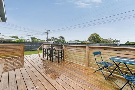 Photo of property in 14 Cowling Road, Hurdon, New Plymouth, 4310