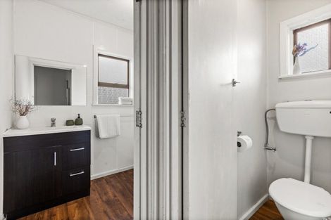 Photo of property in 10 Richmond Street, Maraenui, Napier, 4110