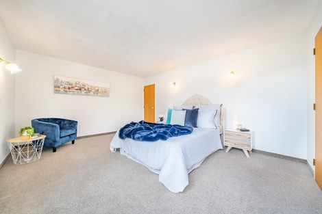 Photo of property in 2/35 Manuka Street, Stokes Valley, Lower Hutt, 5019