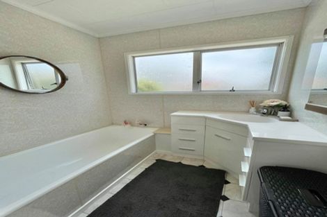 Photo of property in 9 Wairoa Place, Tokoroa, 3420