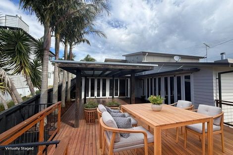 Photo of property in 112 Kittiwake Drive, Schnapper Rock, Auckland, 0632