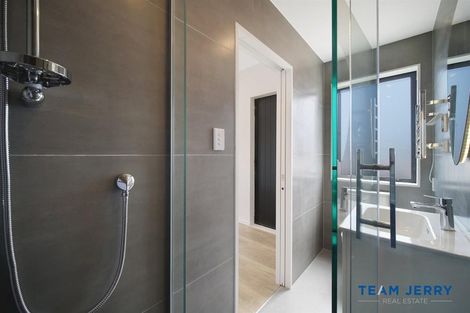 Photo of property in 30 Survila Street, Papakura, 2110