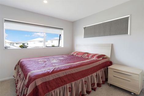 Photo of property in 3 Apple Orchard Way, Sunnyvale, Auckland, 0612