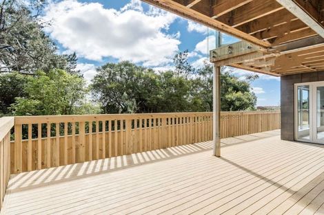 Photo of property in 185b Browns Bay Road, Browns Bay, Auckland, 0630