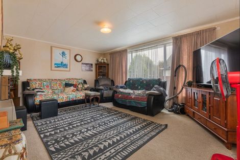 Photo of property in 7 Coventry Street, Highbury, Palmerston North, 4412