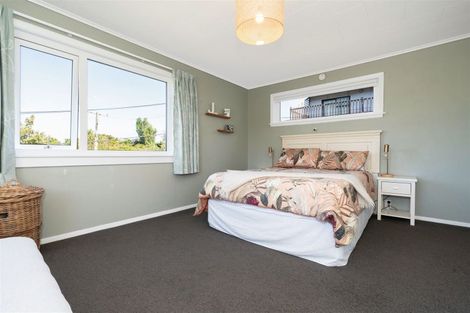 Photo of property in 11 Titoki Road, Raumati Beach, Paraparaumu, 5032