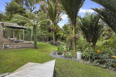 Photo of property in 50 Turanga Road, Henderson Valley, Auckland, 0612