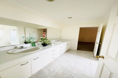 Photo of property in 6 Etwall Court, Dannemora, Auckland, 2016