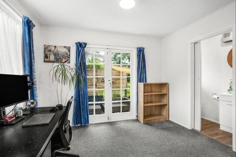 Photo of property in 49 Norana Road, Timberlea, Upper Hutt, 5018