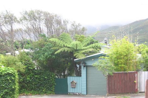 Photo of property in 9 Kau Kau Way, Ngaio, Wellington, 6035