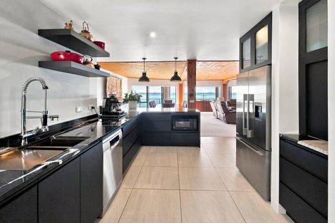 Photo of property in Signal Stn Road, Pouto, Te Kopuru, 0391