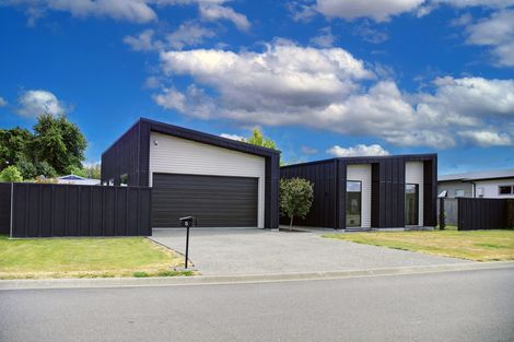 Photo of property in 5 Plains Avenue, Masterton, 5810
