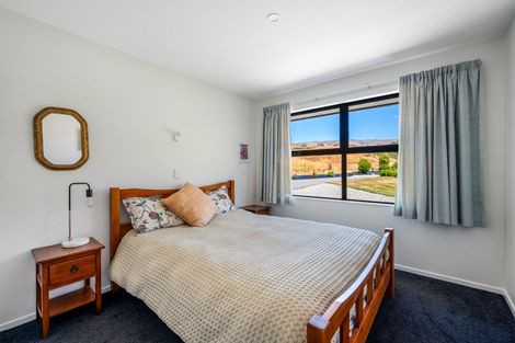 Photo of property in 65 Kelliher Drive, Wanaka, 9305