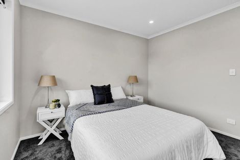 Photo of property in 18d Virginia Place, Whalers Gate, New Plymouth, 4310