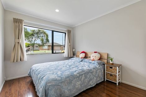Photo of property in 9 Erne Crescent, East Tamaki, Auckland, 2016
