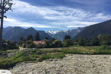 Photo of property in 2 Williams Drive, Fox Glacier, 7886