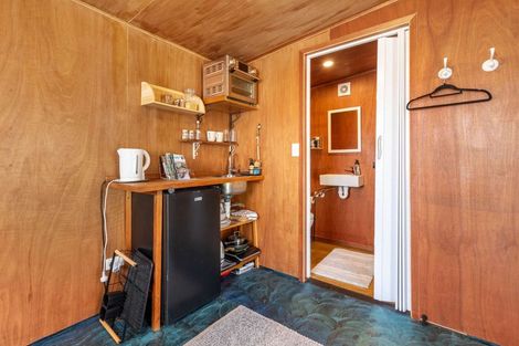 Photo of property in 17 Barnard Road, Fairy Springs, Rotorua, 3015