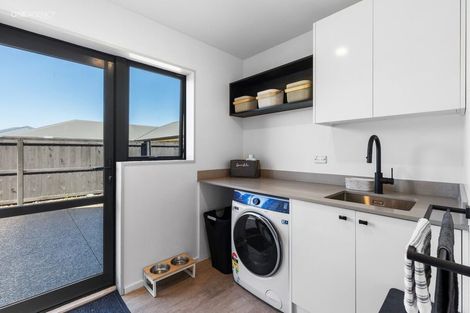 Photo of property in 8 Cunneen Place, Aidanfield, Christchurch, 8025