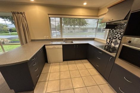 Photo of property in 16 Edmund Storr Road, Halswell, Christchurch, 8025