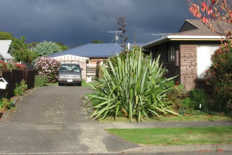 Photo of property in 42a Belvedere Avenue, Waikanae, 5036