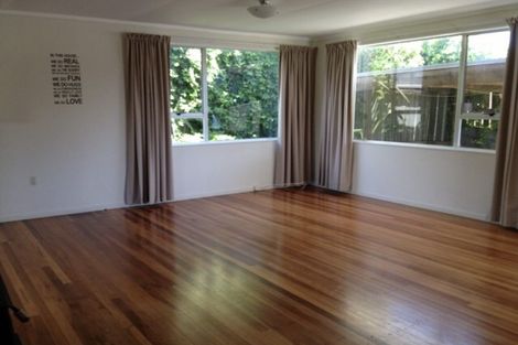 Photo of property in 52 Belair Avenue, Blagdon, New Plymouth, 4310