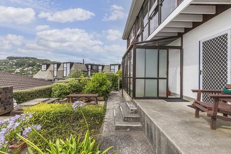 Photo of property in 31 Winston Street, Crofton Downs, Wellington, 6035