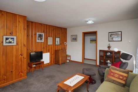 Photo of property in 98 Bickerton Street, Wainoni, Christchurch, 8061