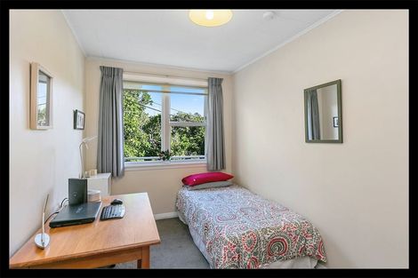 Photo of property in 2/27 Abbott Street, Ngaio, Wellington, 6035