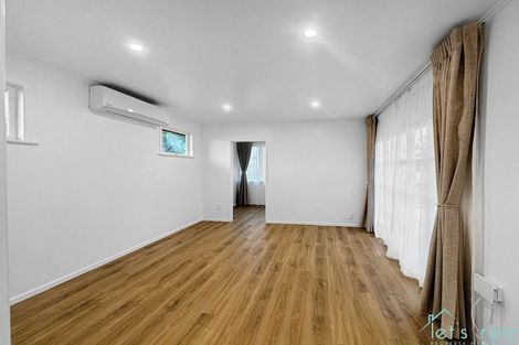 Photo of property in 11 Esmeralda Avenue, Avondale, Auckland, 1026
