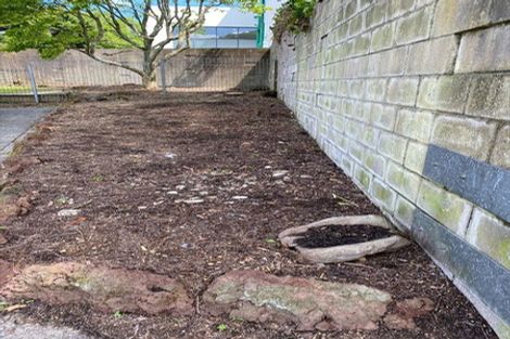 Photo of property in 24 Aotea Road, Glen Eden, Auckland, 0602