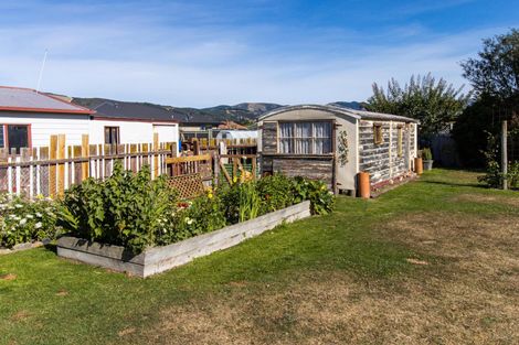 Photo of property in 76 Shearman Street, Waimate, 7924