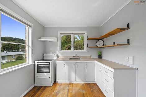 Photo of property in 4a Deller Grove, Silverstream, Upper Hutt, 5019