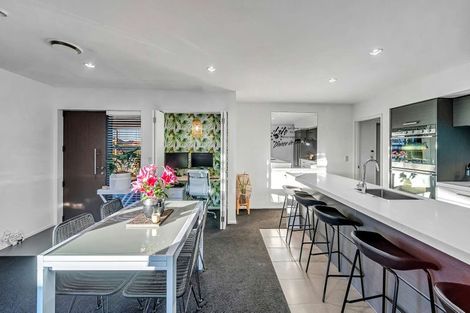 Photo of property in 28 Sovereign Boulevard, Kaiapoi, 7630