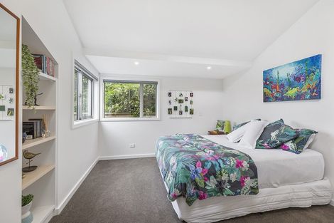 Photo of property in 111a Breaker Bay Road, Breaker Bay, Wellington, 6022