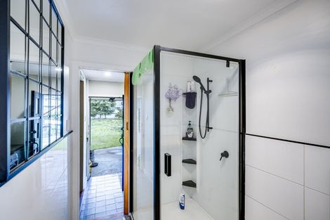 Photo of property in 1107 Willowpark Road North, Mayfair, Hastings, 4122