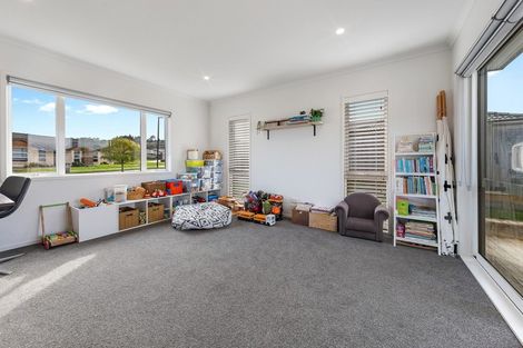 Photo of property in 3 Parkgrove Crescent, Pokeno, 2402